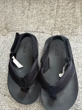 Place Black kids children’s place  Comfort Flip Flop Sandals with Padded Straps